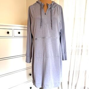 Title Nine Size XL Light Lavender/Gray Hooded Pullover Dress